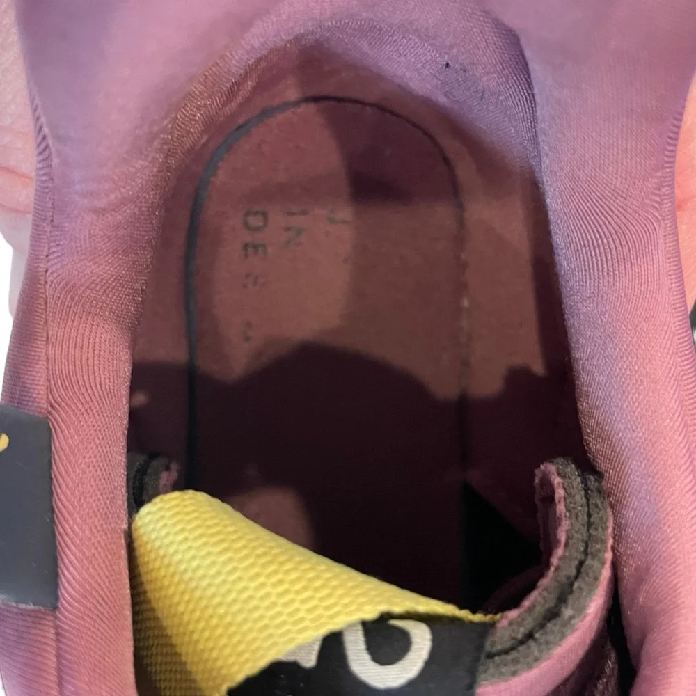 Woman’s Nike Air MA2 - Picture 11 of 16